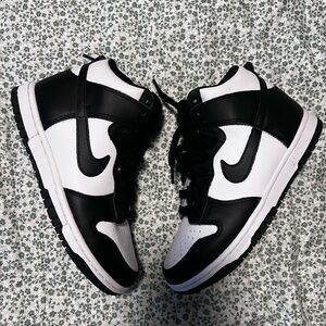 Authentic Nike Panda Dinks high top